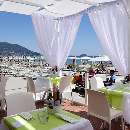 Hotel Splendid Mare Лаїгуелья Екстер'єр фото