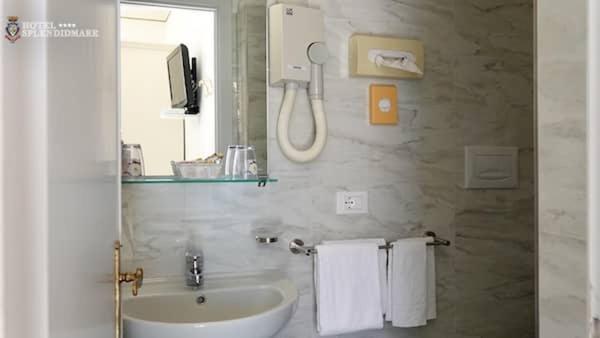 Hotel Splendid Mare Лаїгуелья Екстер'єр фото