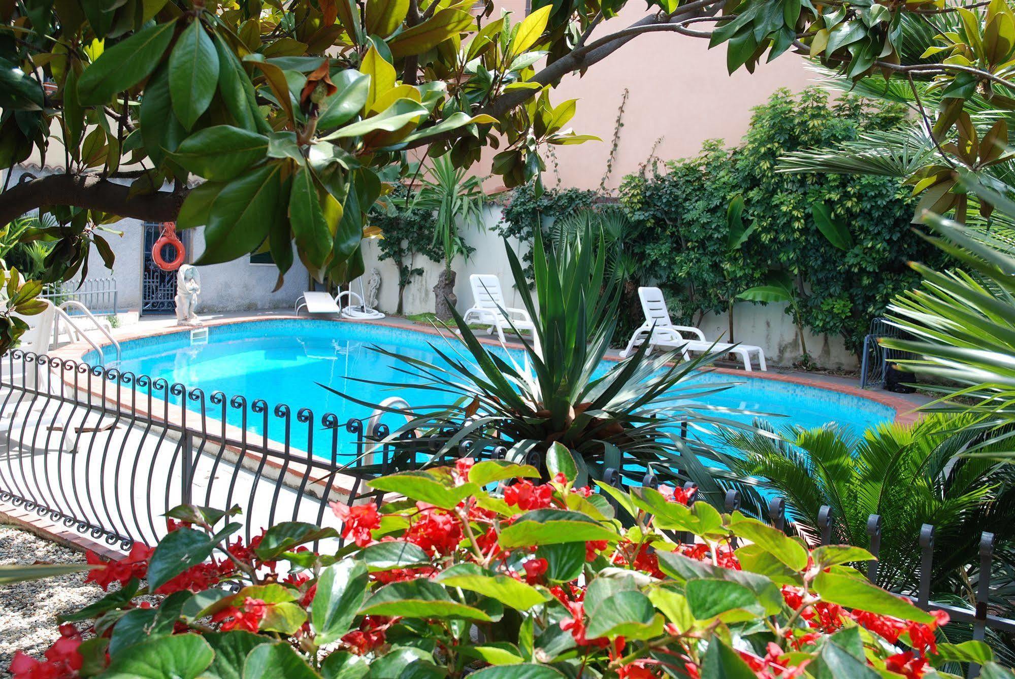 Hotel Splendid Mare Лаїгуелья Екстер'єр фото